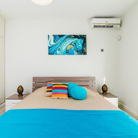 Beachcove Apartment 9 In Pereybere Pereybere Beach Extérieur photo