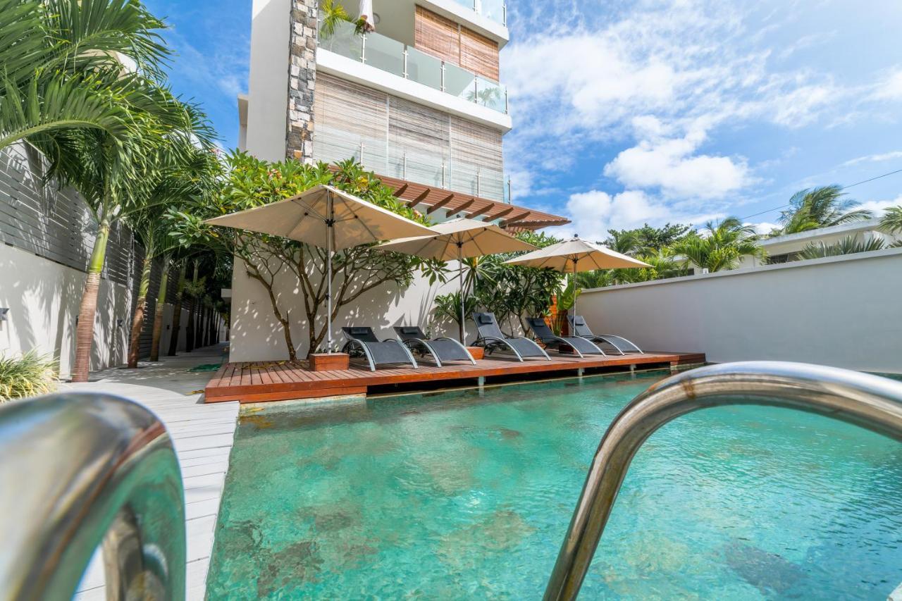 Beachcove Apartment 9 In Pereybere Pereybere Beach Extérieur photo