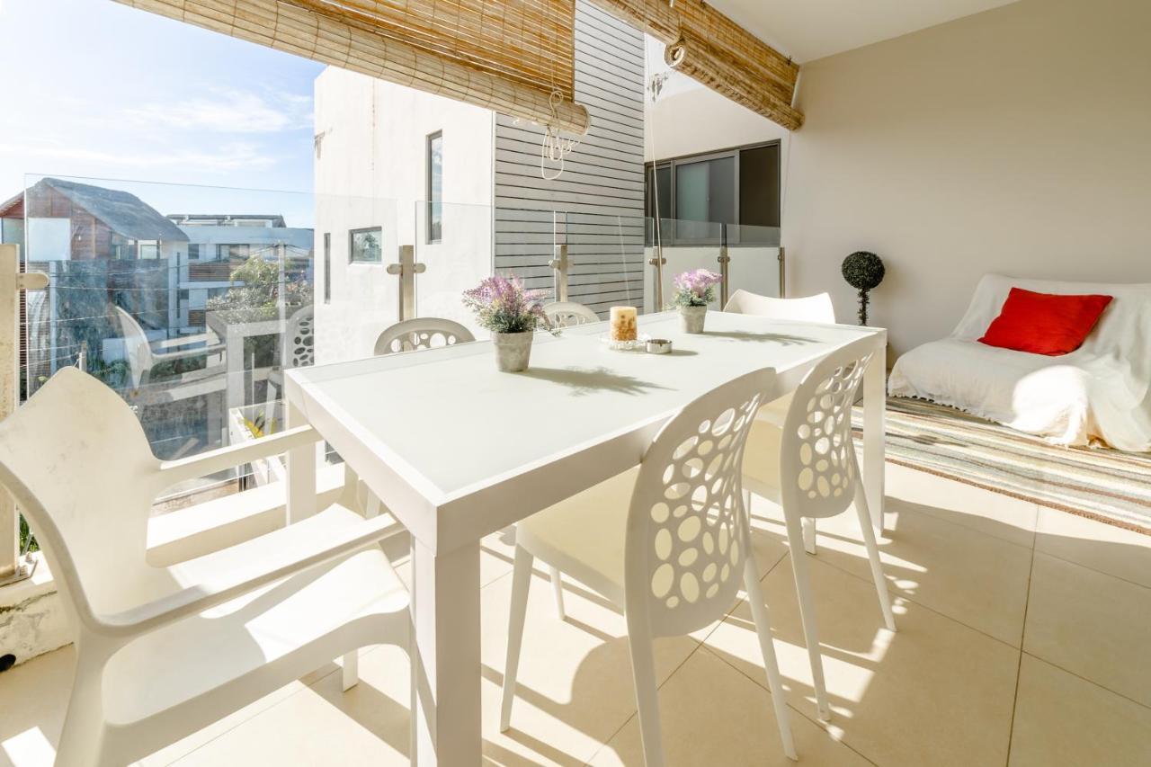 Beachcove Apartment 9 In Pereybere Pereybere Beach Extérieur photo